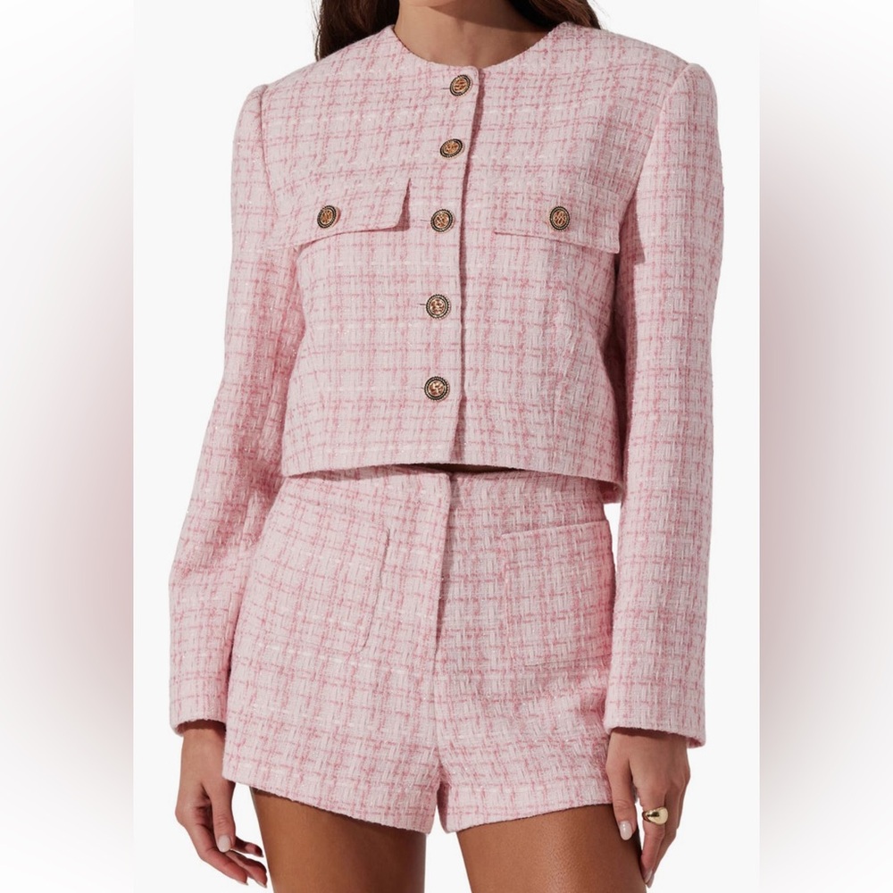 ASTR the Label Pink Tweed Crop Button-Up Jacket Blazer